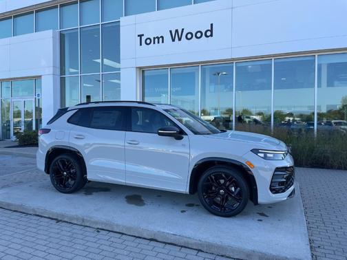 2025 Volkswagen Tiguan 2.0T SE R-Line Black