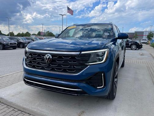 Mountain  Lake Blue 2025 Volkswagen Atlas Cross Sport 2.0T SEL Premium R-Line