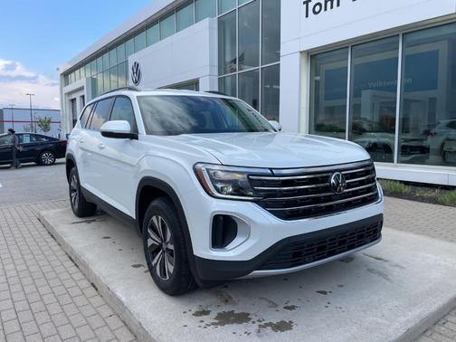 Opal White Pearl 2026 Volkswagen Atlas 2.0T SE
