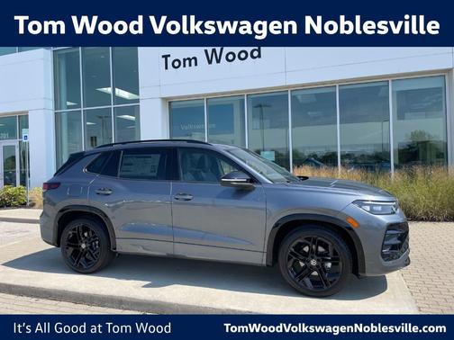 2025 Volkswagen Tiguan 2.0T SE R-Line Black