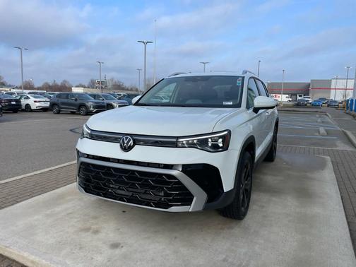 2026 Volkswagen Taos SEL