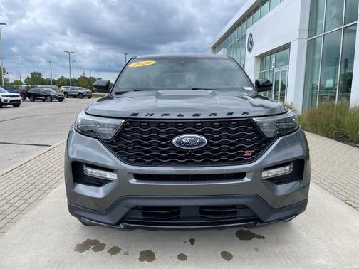 2022 Ford Explorer ST