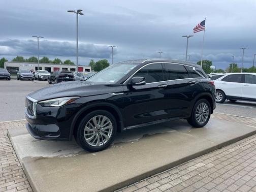 Black Obsidian 2023 INFINITI QX50 Luxe