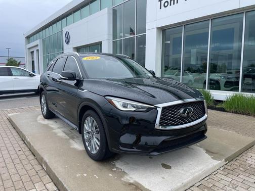 Black Obsidian 2023 INFINITI QX50 Luxe