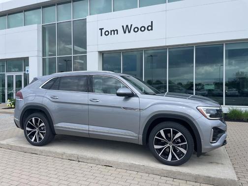 Silver Mist Metallic 2026 Volkswagen Atlas Cross Sport 2.0T SEL Premium R-Line