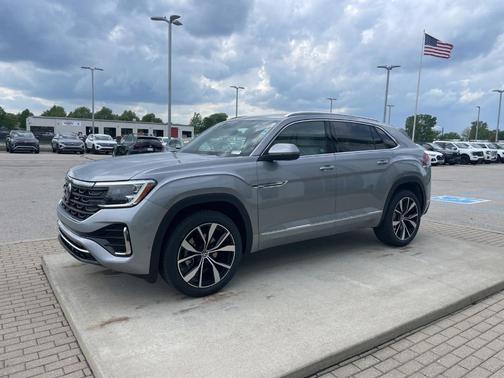 Silver Mist Metallic 2026 Volkswagen Atlas Cross Sport 2.0T SEL Premium R-Line