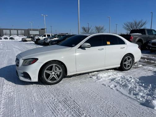 2017 Mercedes-Benz E-Class E 300 Sport
