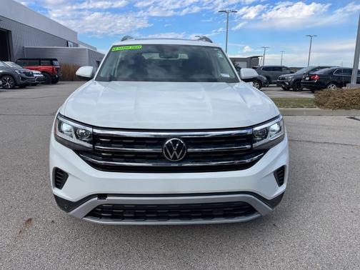 2022 Volkswagen Atlas 3.6L SE w/Technology