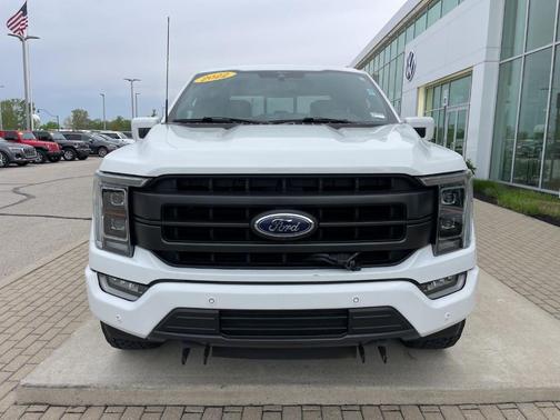 Oxford White 2022 Ford F-150 Lariat