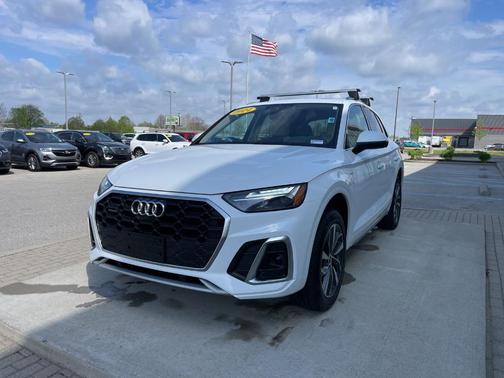 2024 Audi Q5 45 S line quattro Premium