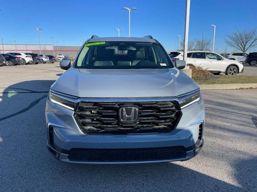 2023 Honda Pilot Touring