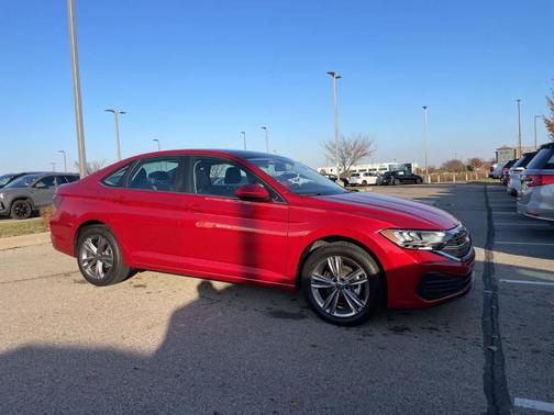 2023 Volkswagen Jetta 1.5T SE