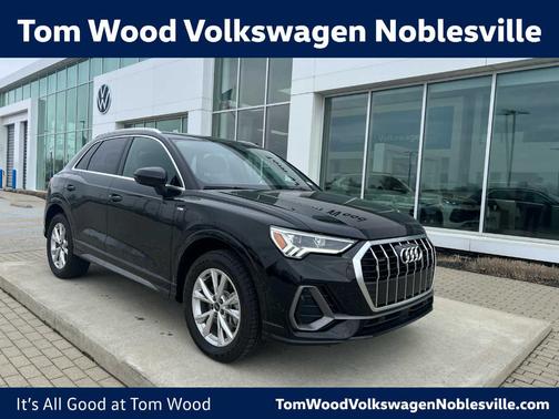 2025 Audi Q3 45 S line Premium