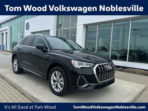 2025 Audi Q3 45 S line Premium