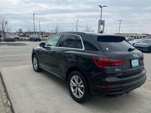 2025 Audi Q3 45 S line Premium