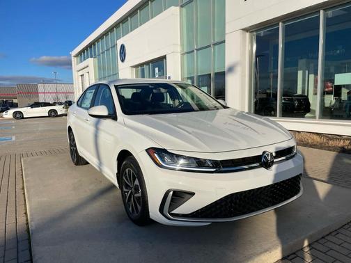 Pure White 2026 Volkswagen Jetta 1.5T S