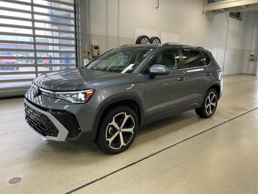 2025 Volkswagen Taos 1.5T SEL
