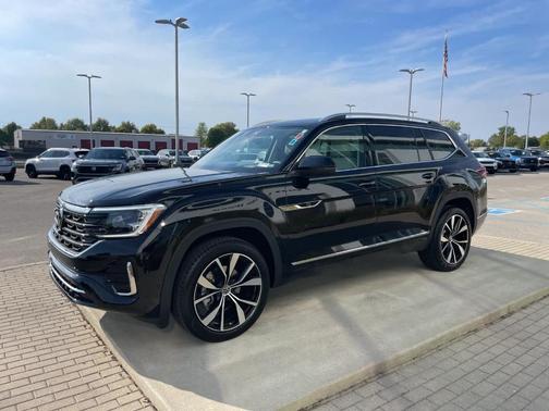 2026 Volkswagen Atlas 2.0T SEL Premium R-Line