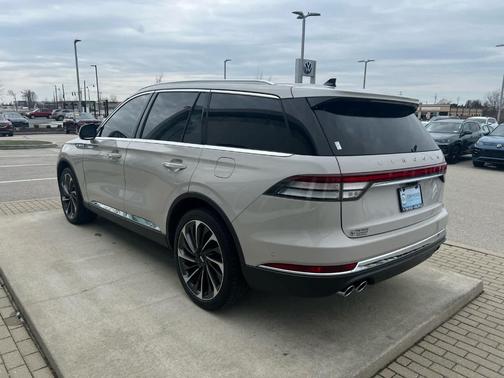 2023 Lincoln Aviator Reserve AWD