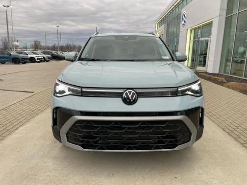 2026 Volkswagen Taos SEL