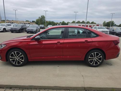 Kings Red Metallic 2027 Volkswagen Jetta 1.5T Sport