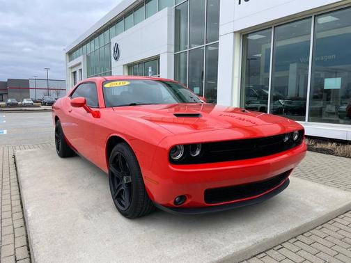 2019 Dodge Challenger SXT