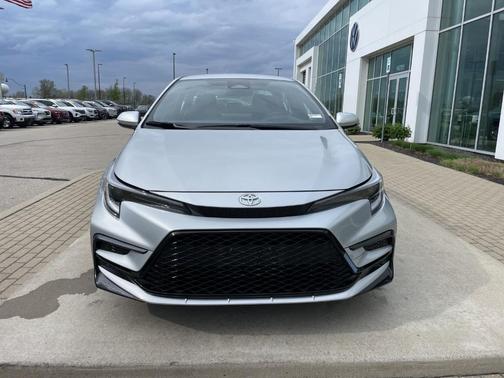 Classic Silver Metallic 2026 Toyota Corolla Hybrid SE