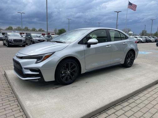 Classic Silver Metallic 2026 Toyota Corolla Hybrid SE