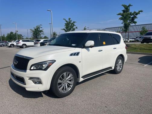 White 2015 INFINITI QX80 Base