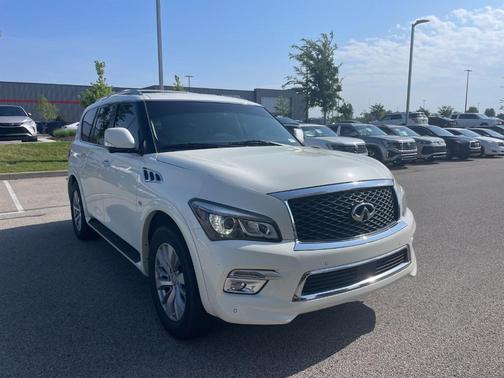 White 2015 INFINITI QX80 Base