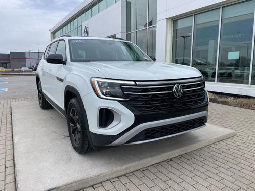 2025 Volkswagen Atlas 2.0T Peak Edition