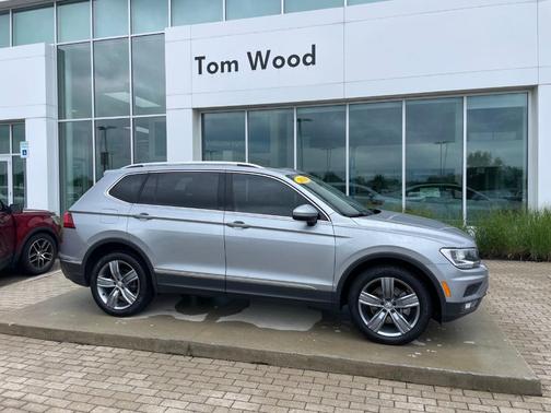 Pyrite Silver Metallic 2020 Volkswagen Tiguan 2.0T SEL
