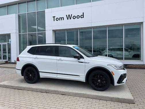 2022 Volkswagen Tiguan 2.0T SE R-Line Black
