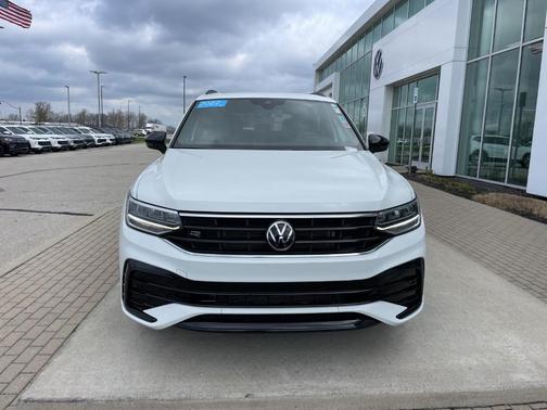 2022 Volkswagen Tiguan 2.0T SE R-Line Black