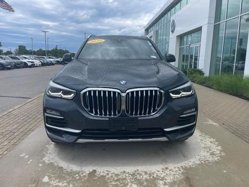 Arctic Gray Metallic 2019 BMW X5 xDrive40i