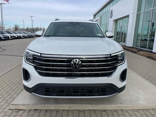 2026 Volkswagen Atlas 2.0T SE