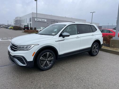 2024 Volkswagen Tiguan 2.0T Wolfsburg Edition