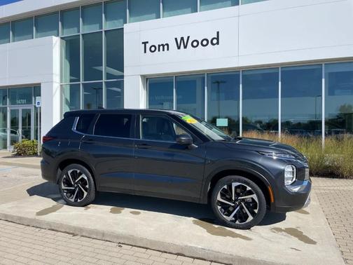 2024 Mitsubishi Outlander SE Black Edition