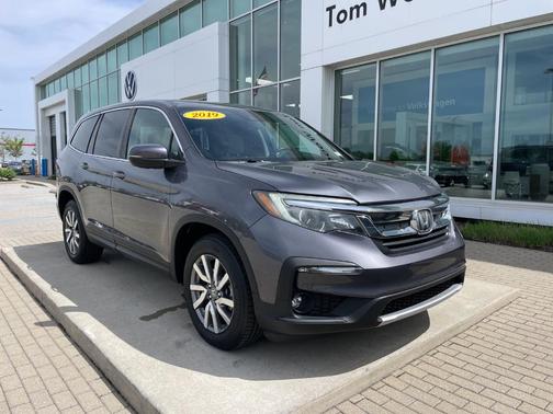 Modern Steel Metallic 2019 Honda Pilot EX-L