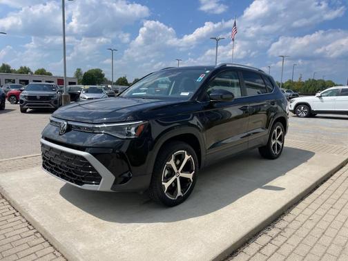 2025 Volkswagen Taos 1.5T SEL