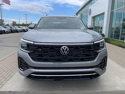 Silver Mist Metallic 2026 Volkswagen Atlas 2.0T SEL Premium R-Line