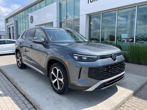 2025 Volkswagen Tiguan 2.0T SE