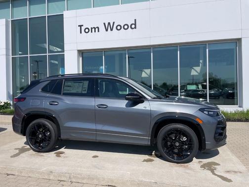 Platinum Gray Metallic 2026 Volkswagen Tiguan 2.0T SE R-Line Black