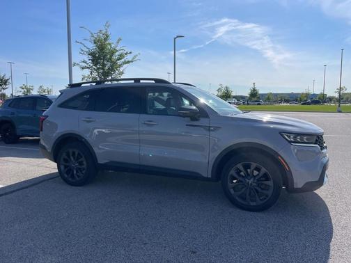 Wolf Gray 2023 Kia Sorento X-Line SX Prestige