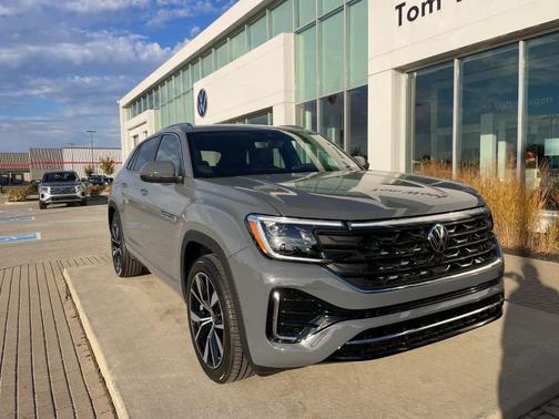 2026 Volkswagen Atlas Cross Sport 2.0T SEL Premium R-Line