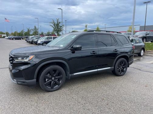 2023 Honda Pilot Touring