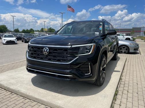 2025 Volkswagen Atlas 2.0T SEL Premium R-Line