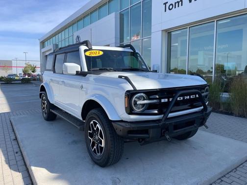 2021 Ford Bronco Outer Banks