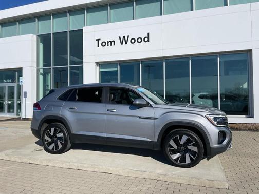 2024 Volkswagen Atlas Cross Sport 2.0T SE w/Technology