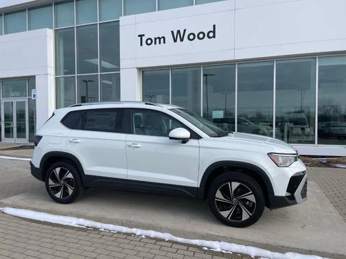 2026 Volkswagen Taos SE